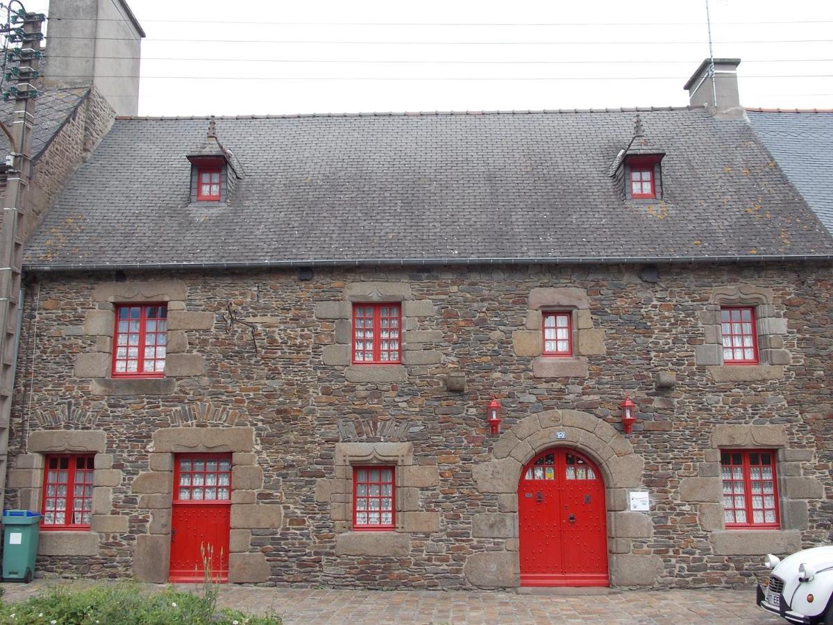 Chambre Du Retour En Enfance - Abdl Dol-de-Bretagne Bagian luar foto
